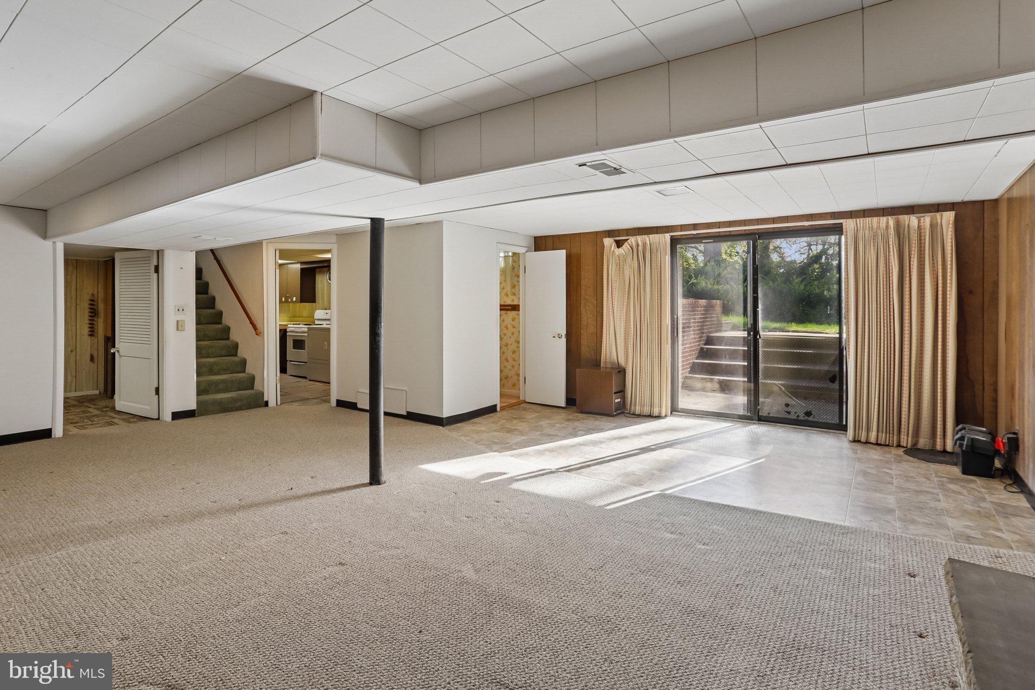 12809 CALDWELL STREET