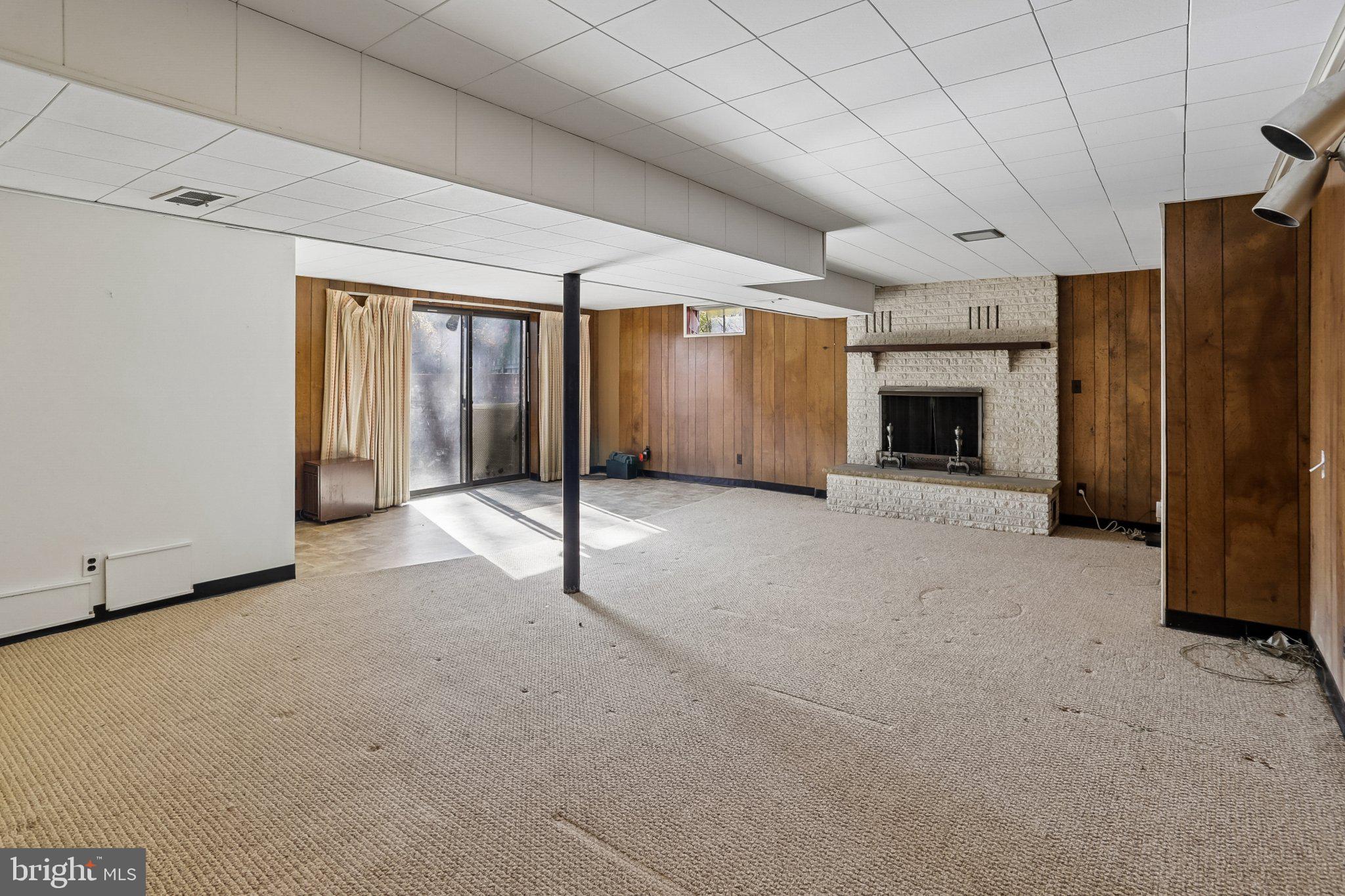 12809 CALDWELL STREET