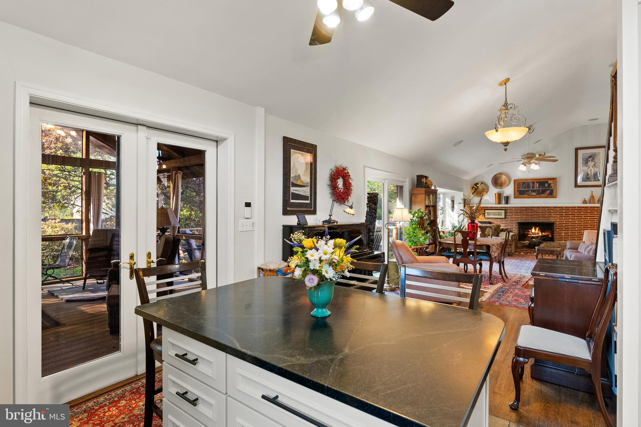 11112 NICHOLAS DRIVE