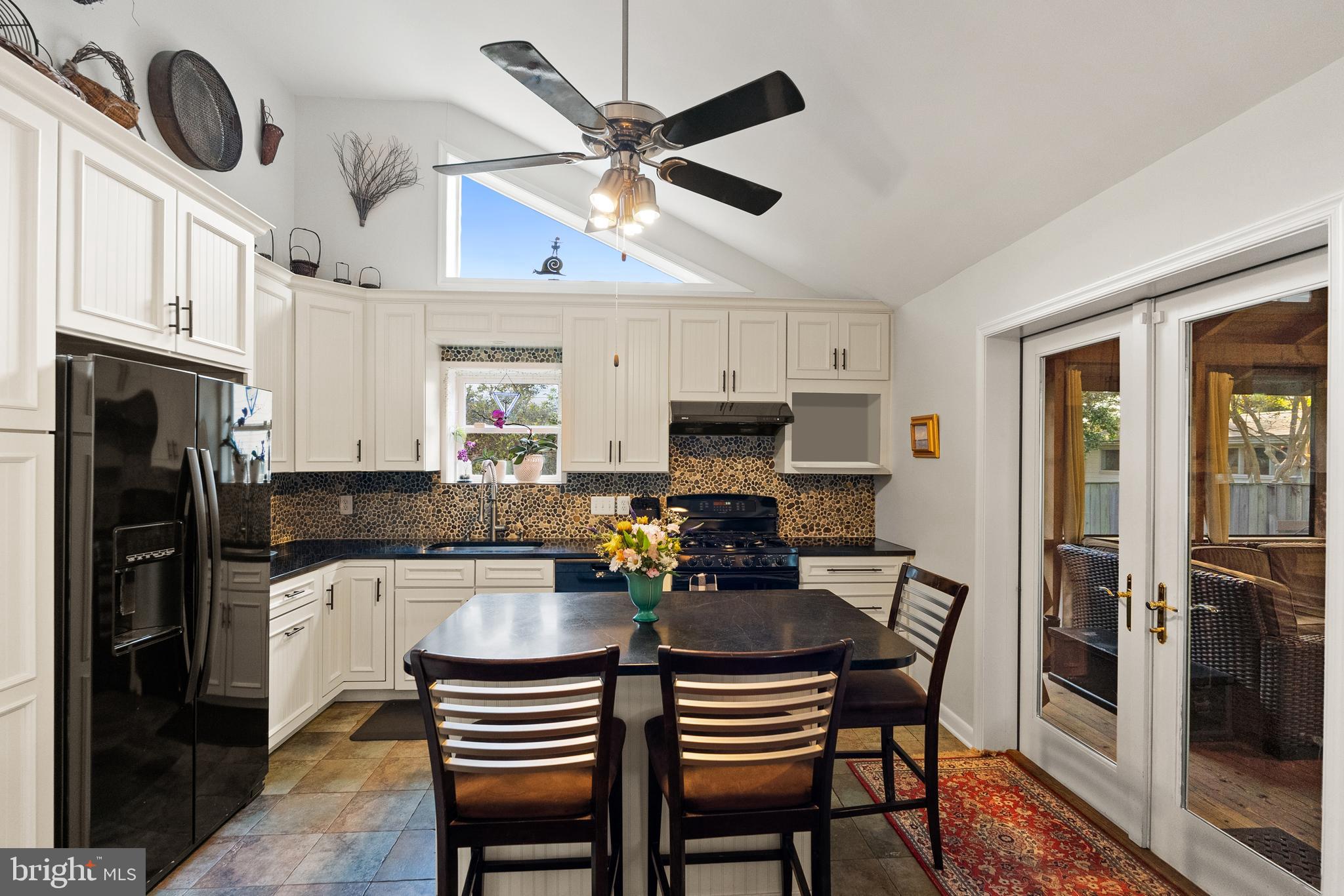 11112 NICHOLAS DRIVE