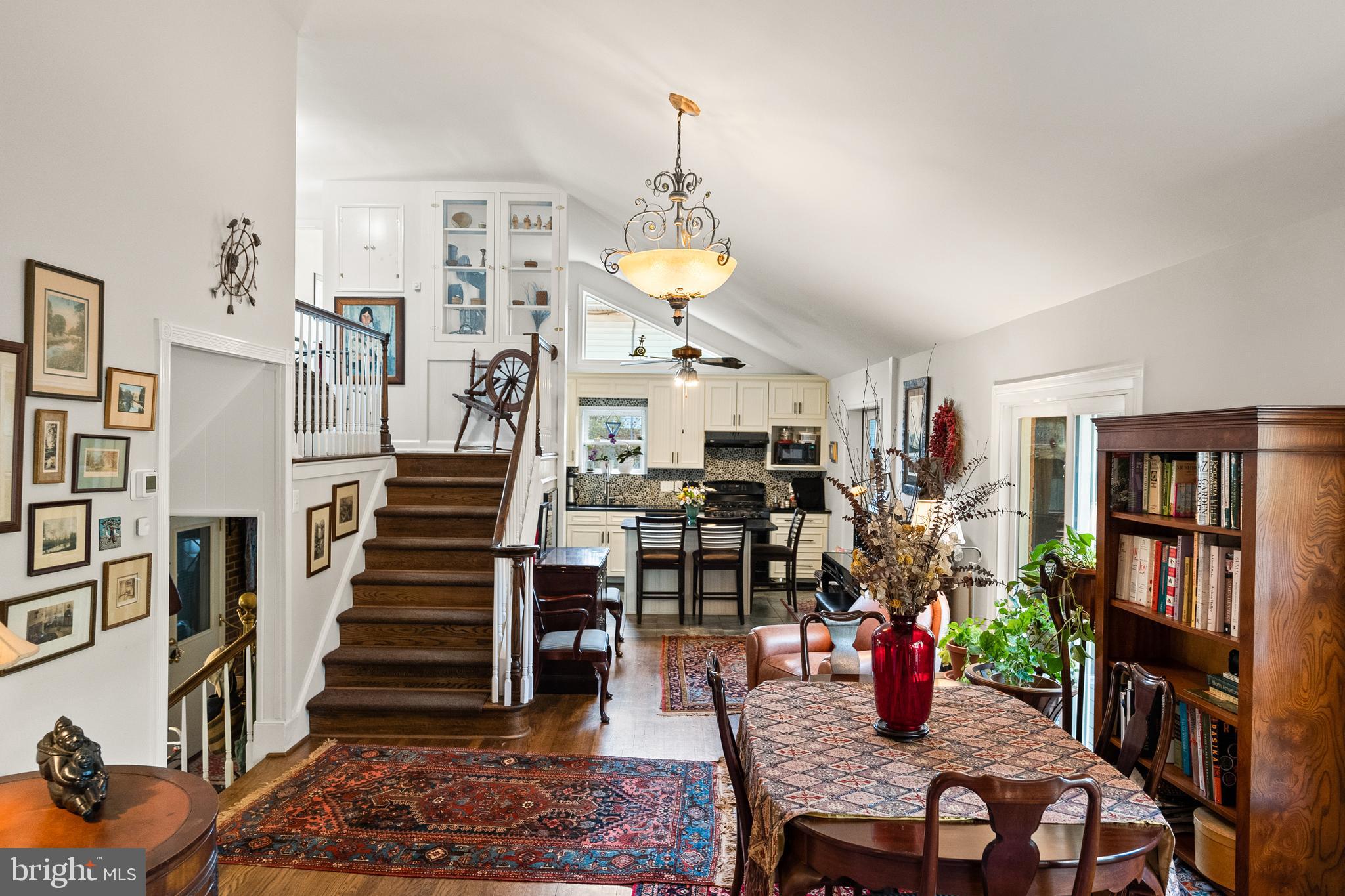 11112 NICHOLAS DRIVE