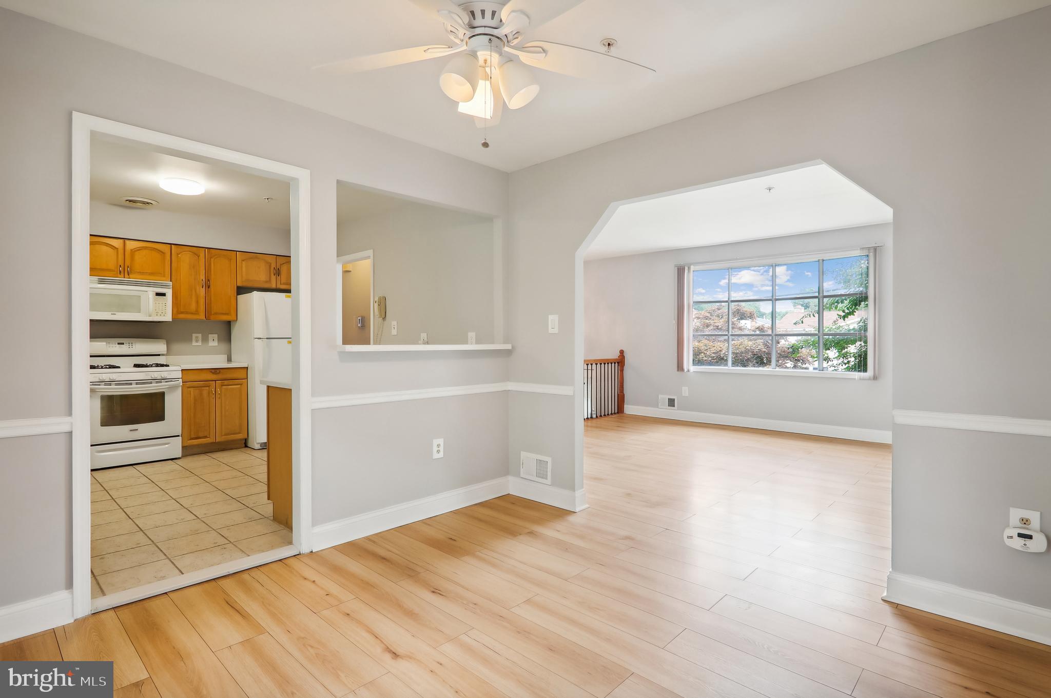 6 Norair Ave