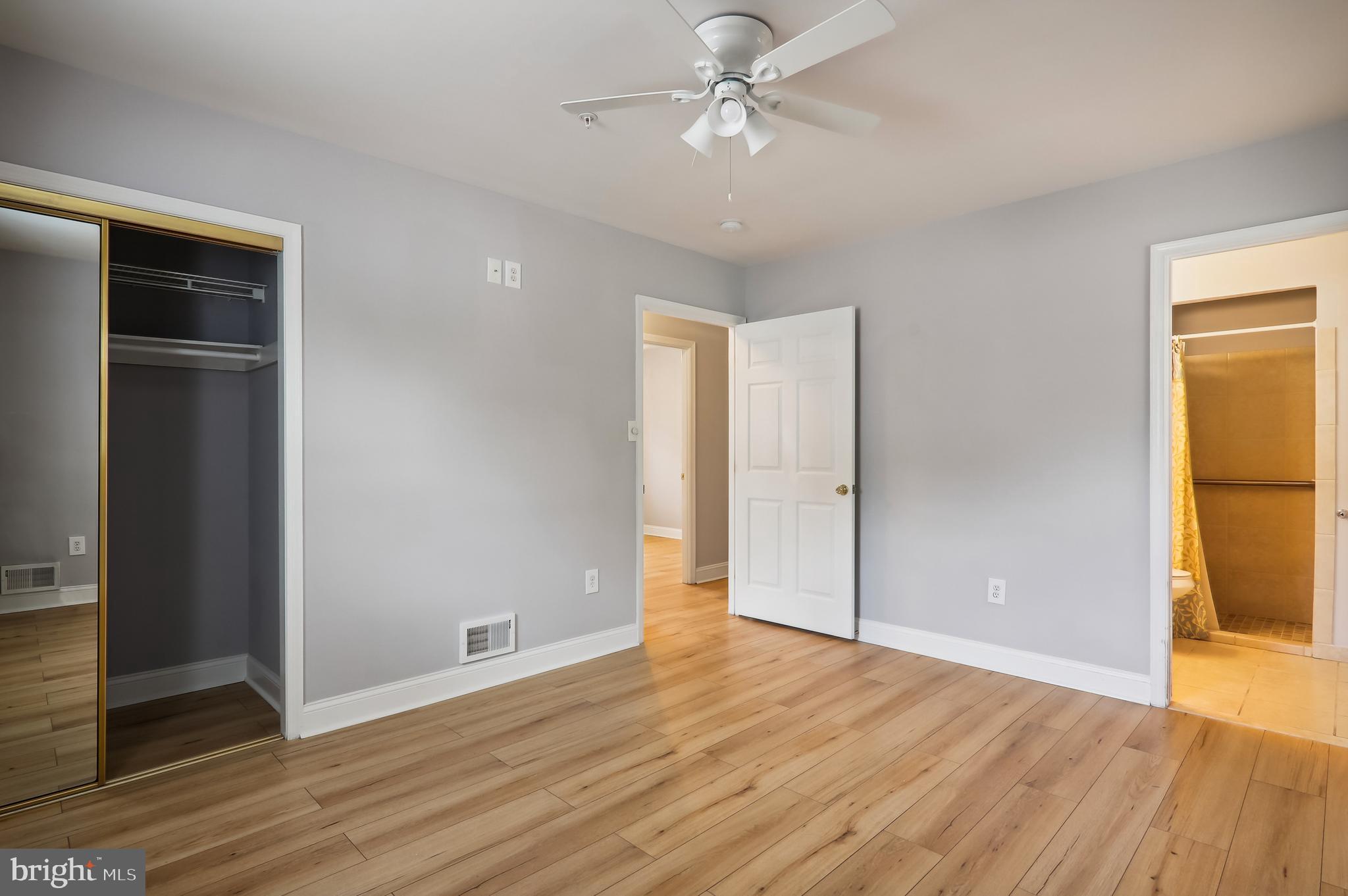 6 Norair Ave