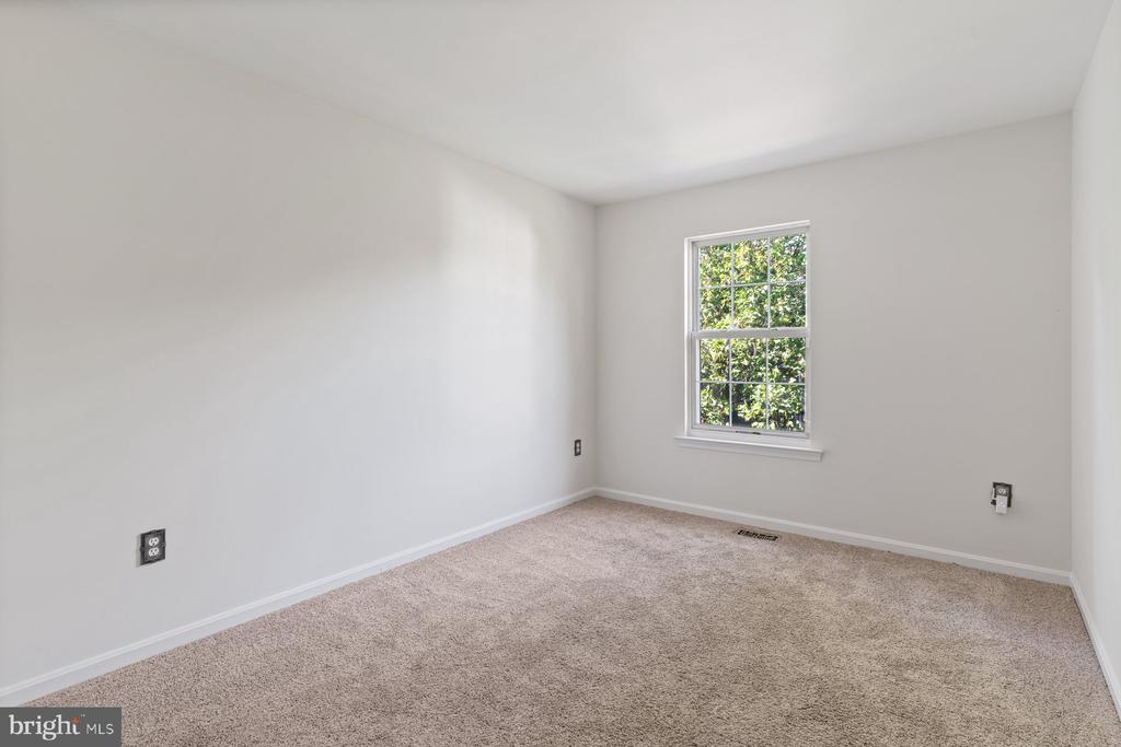 4105 Applegate Ct #7