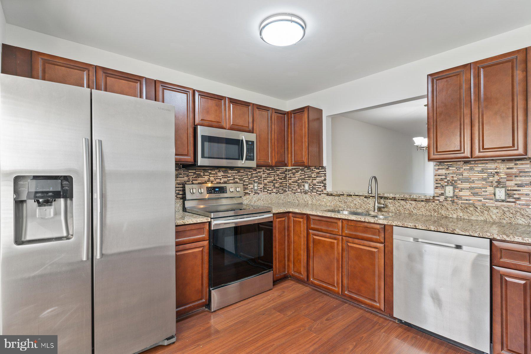 4105 Applegate Ct #7
