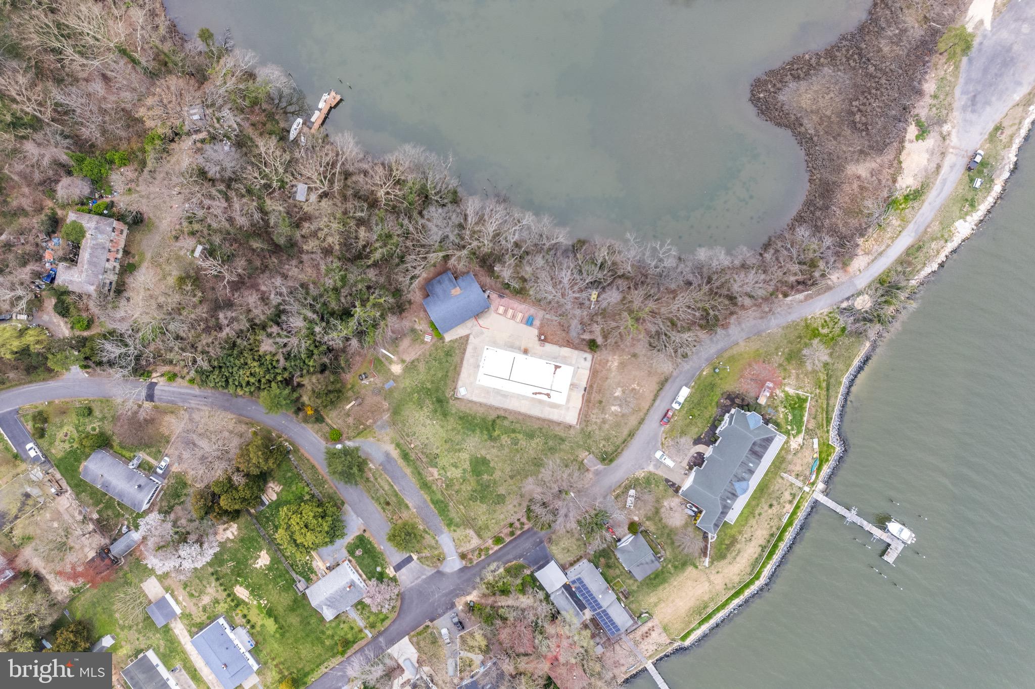 43088 Island