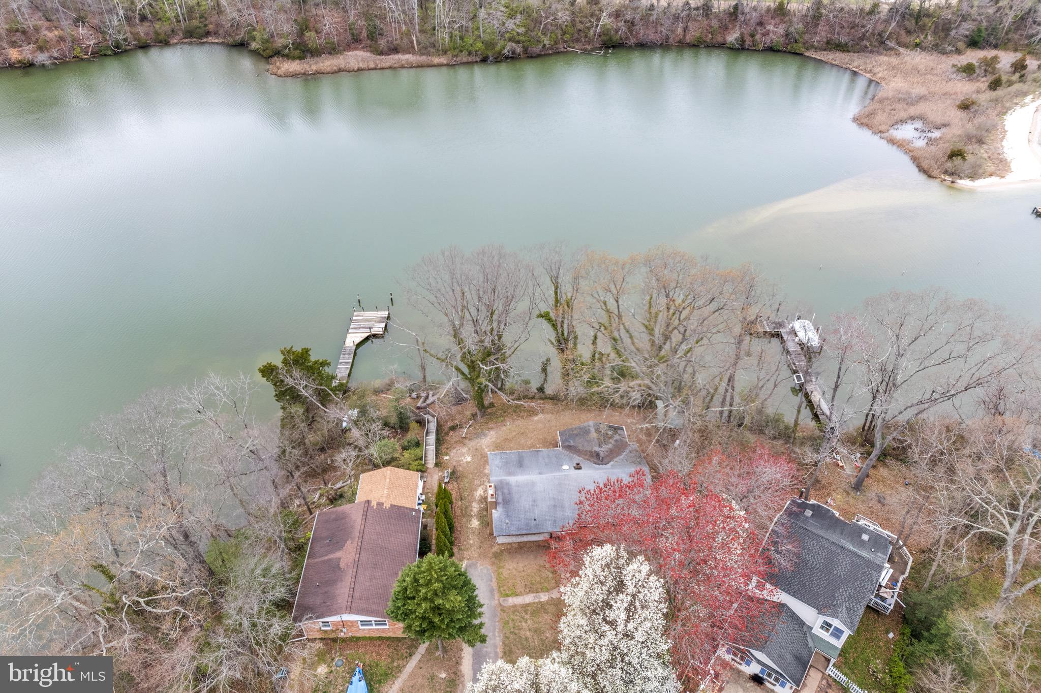 43088 Island