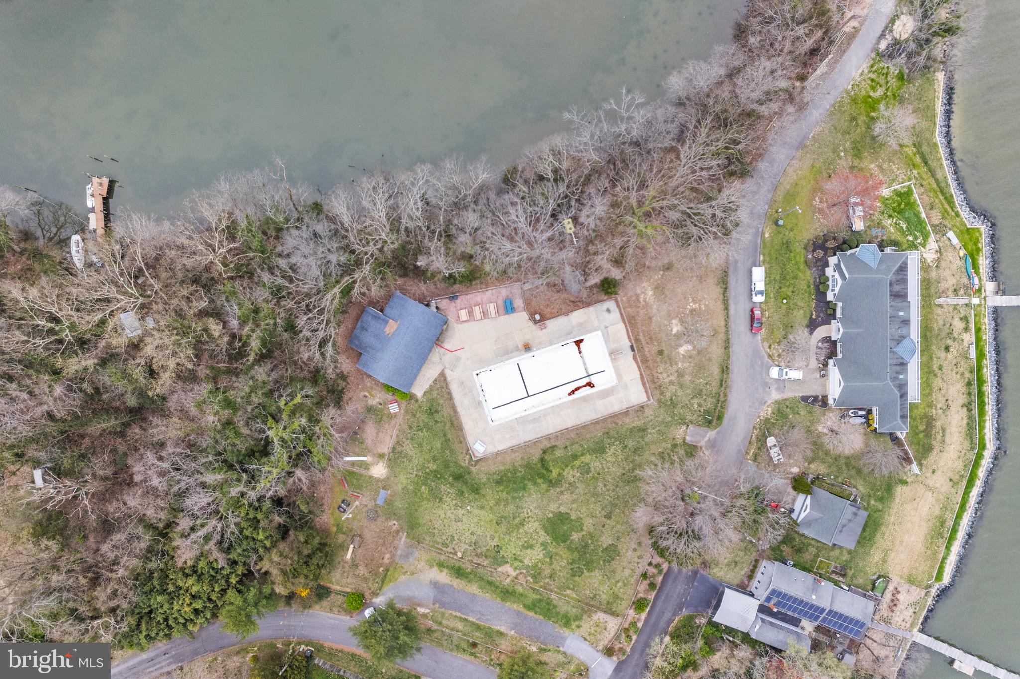 43088 Island