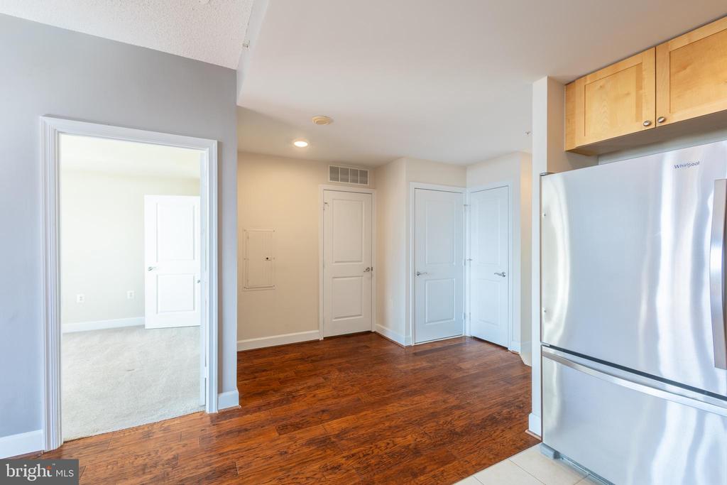 3600 S GLEBE ROAD S 721W