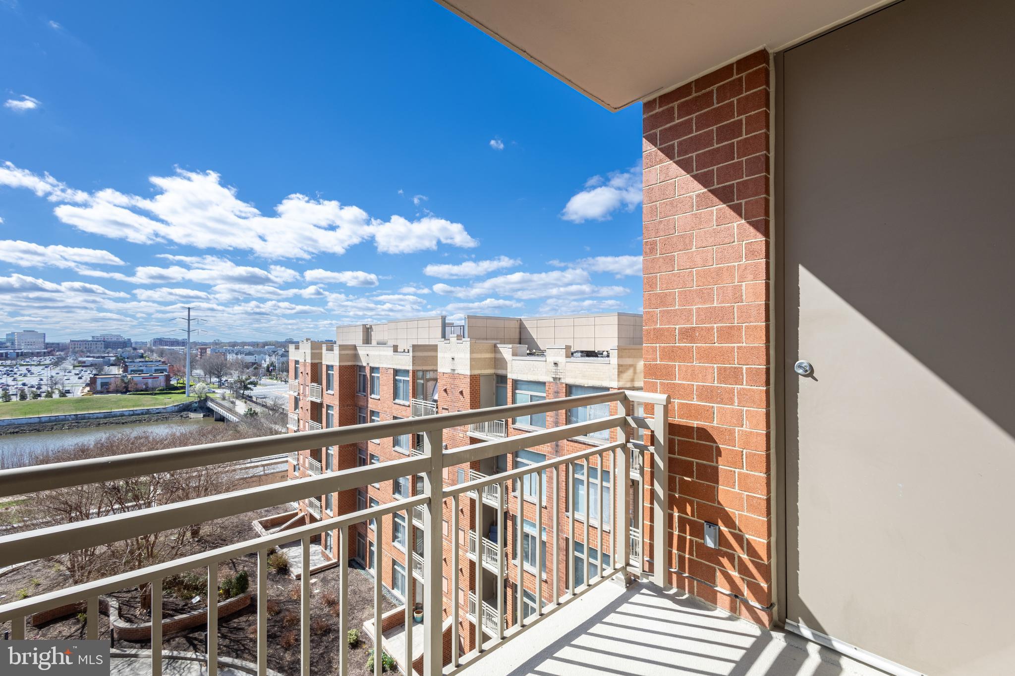 3600 S GLEBE ROAD S 721W