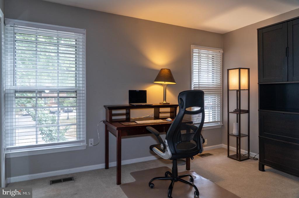2510 S WALTER REED DRIVE Unit: B