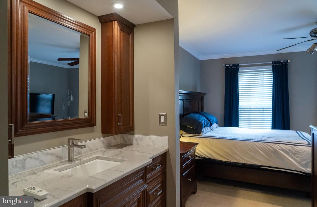 2510 S WALTER REED DRIVE Unit: B
