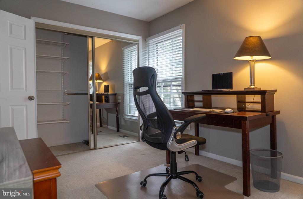 2510 S WALTER REED DRIVE Unit: B