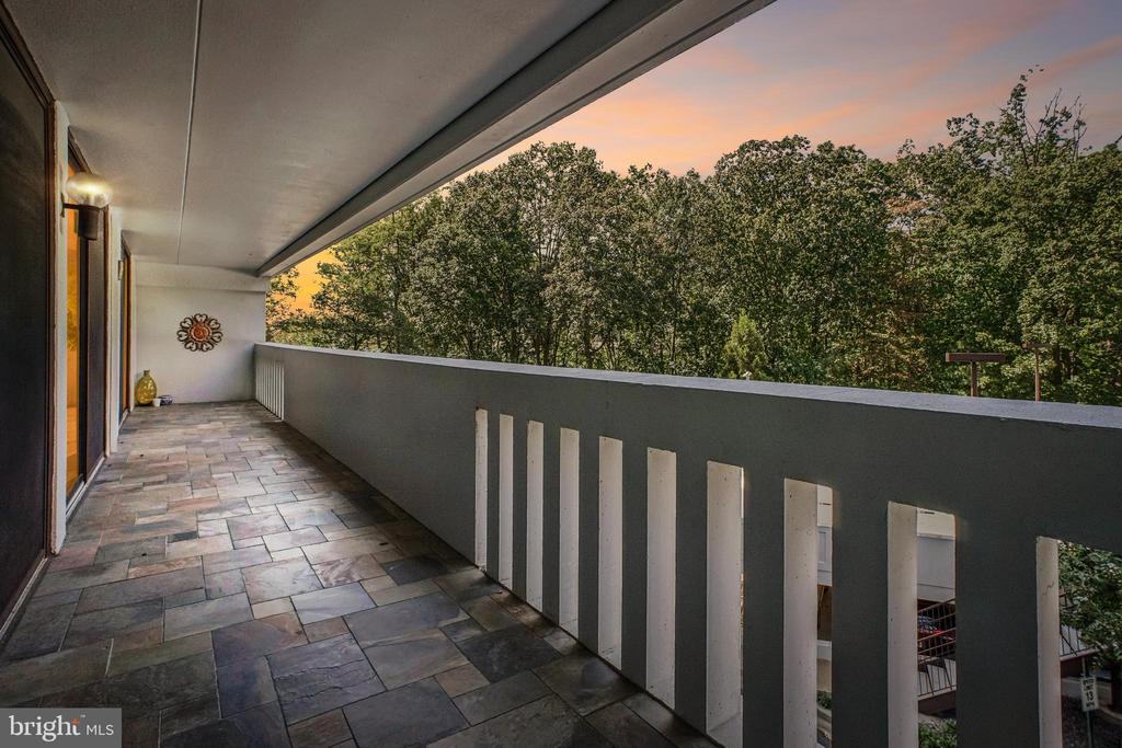 6101 EDSALL ROAD 402
