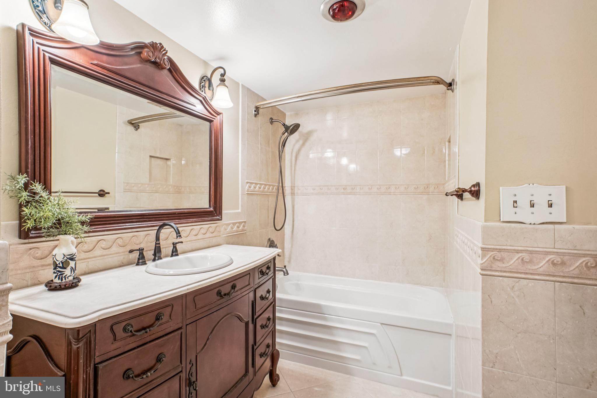 6101 EDSALL ROAD 402