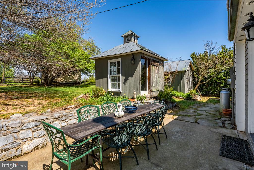 871 OLD CHAPEL ROAD