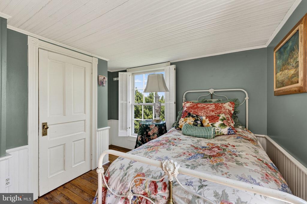 871 OLD CHAPEL ROAD