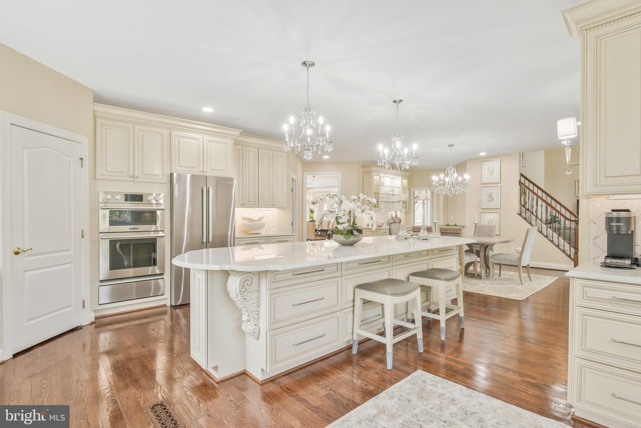 15214 Golf View Dr
