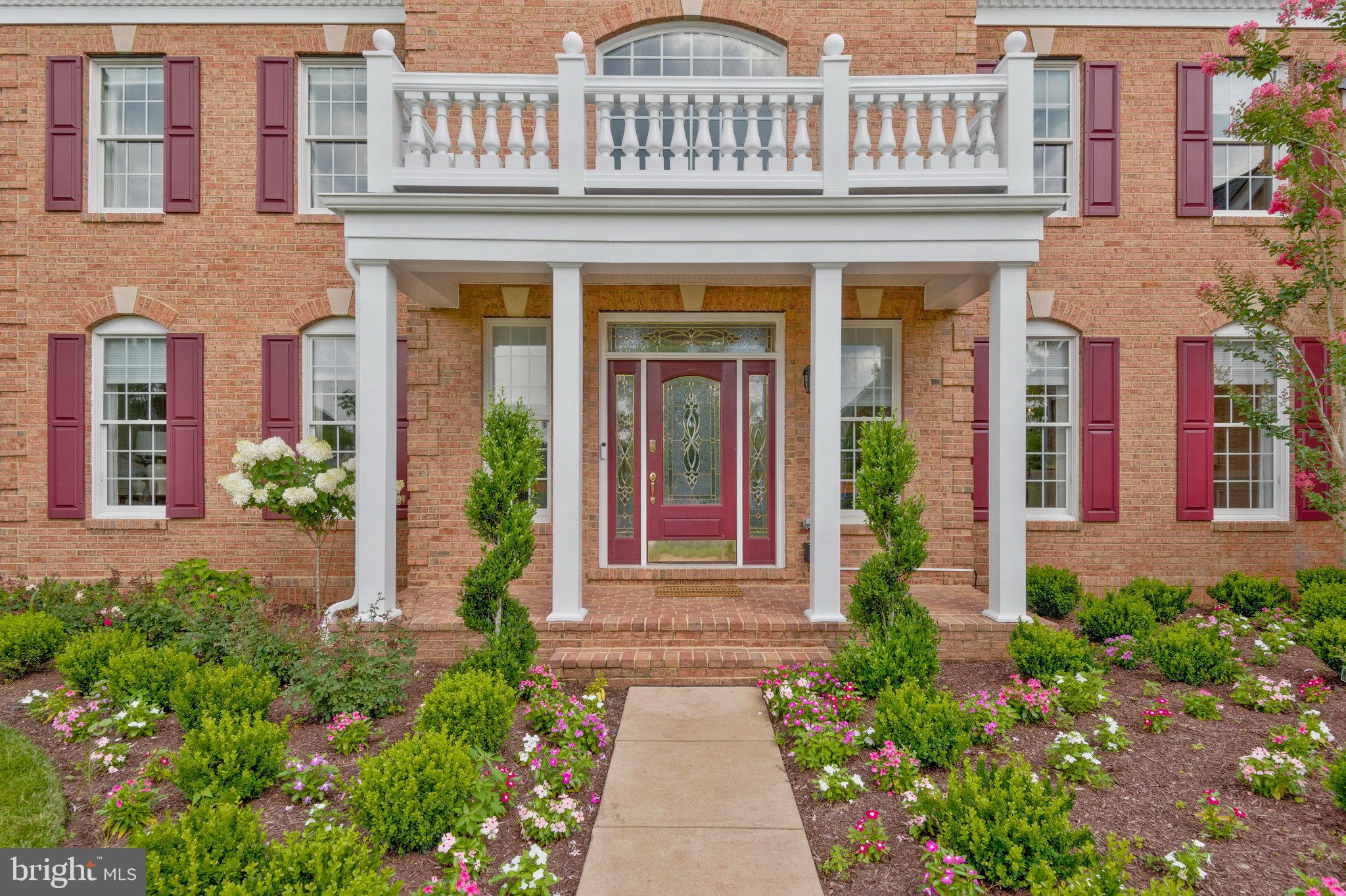 15214 Golf View Dr