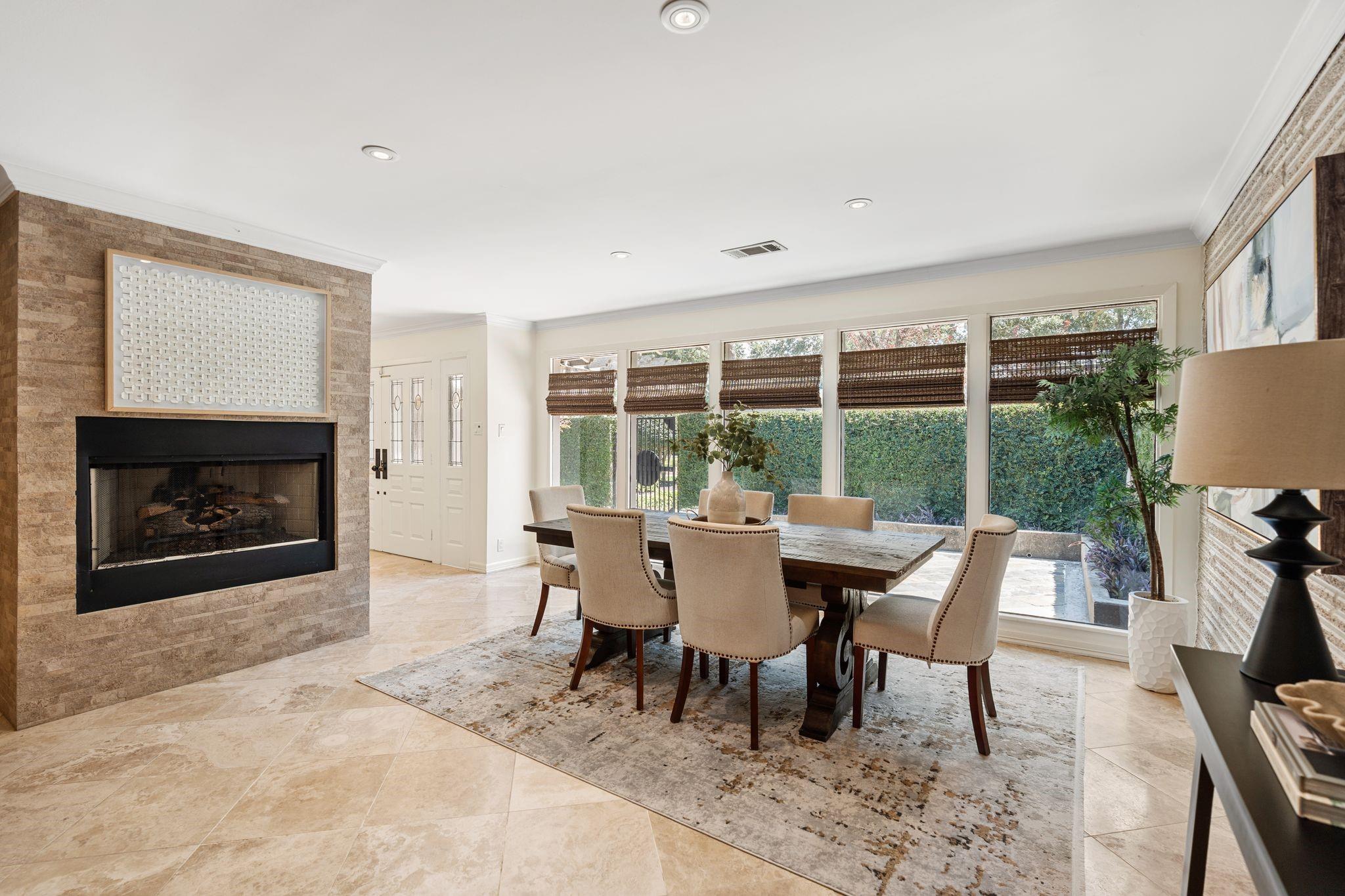 10034 Meadow Lake Lane