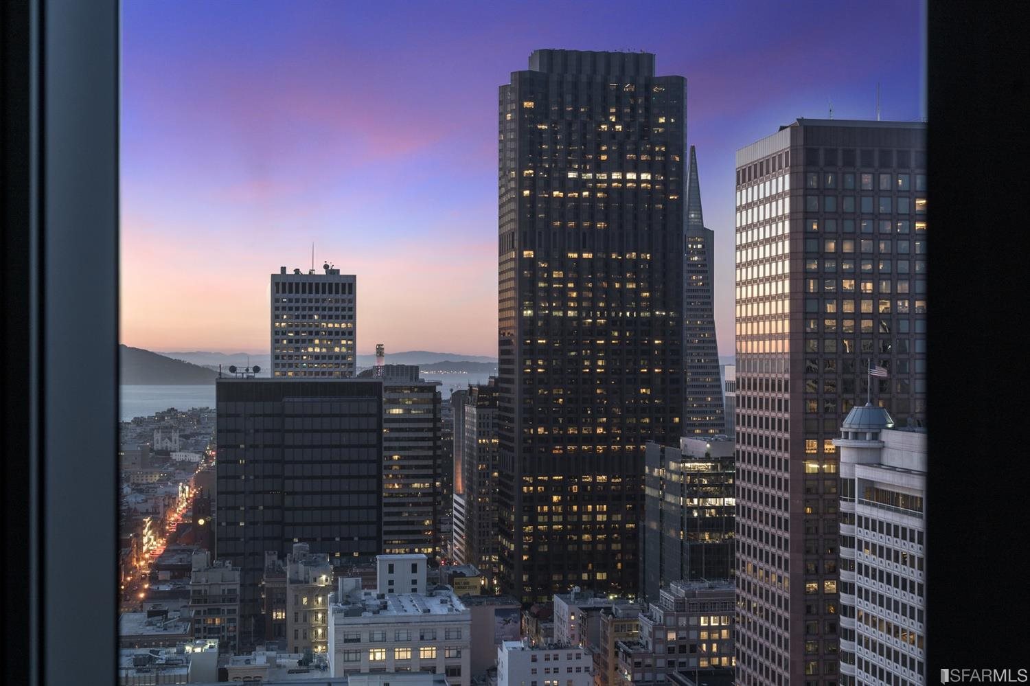 765 Market Street Unit: PH1CD