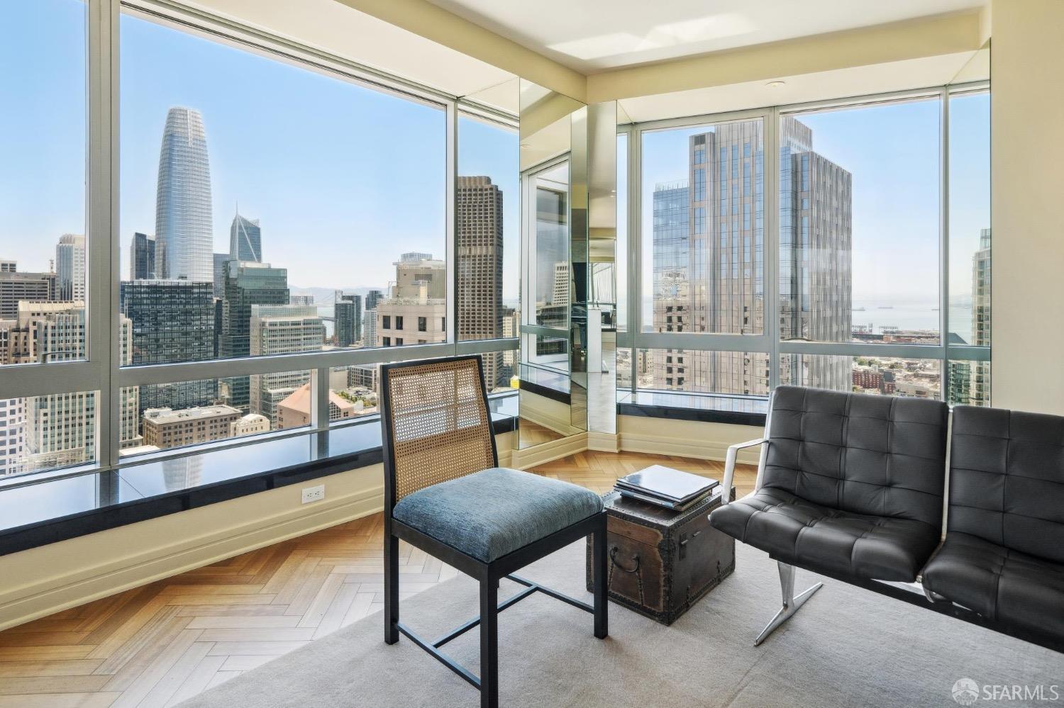 765 Market Street Unit: PH1CD