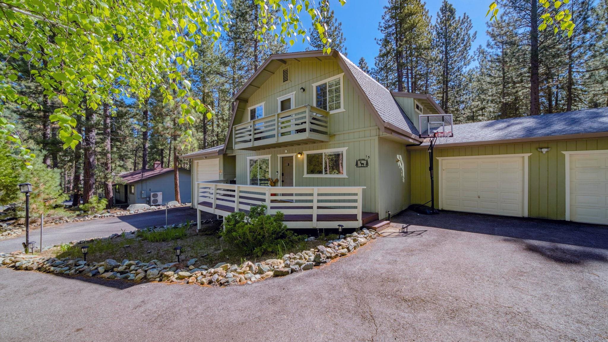 15 Korominu Trail
