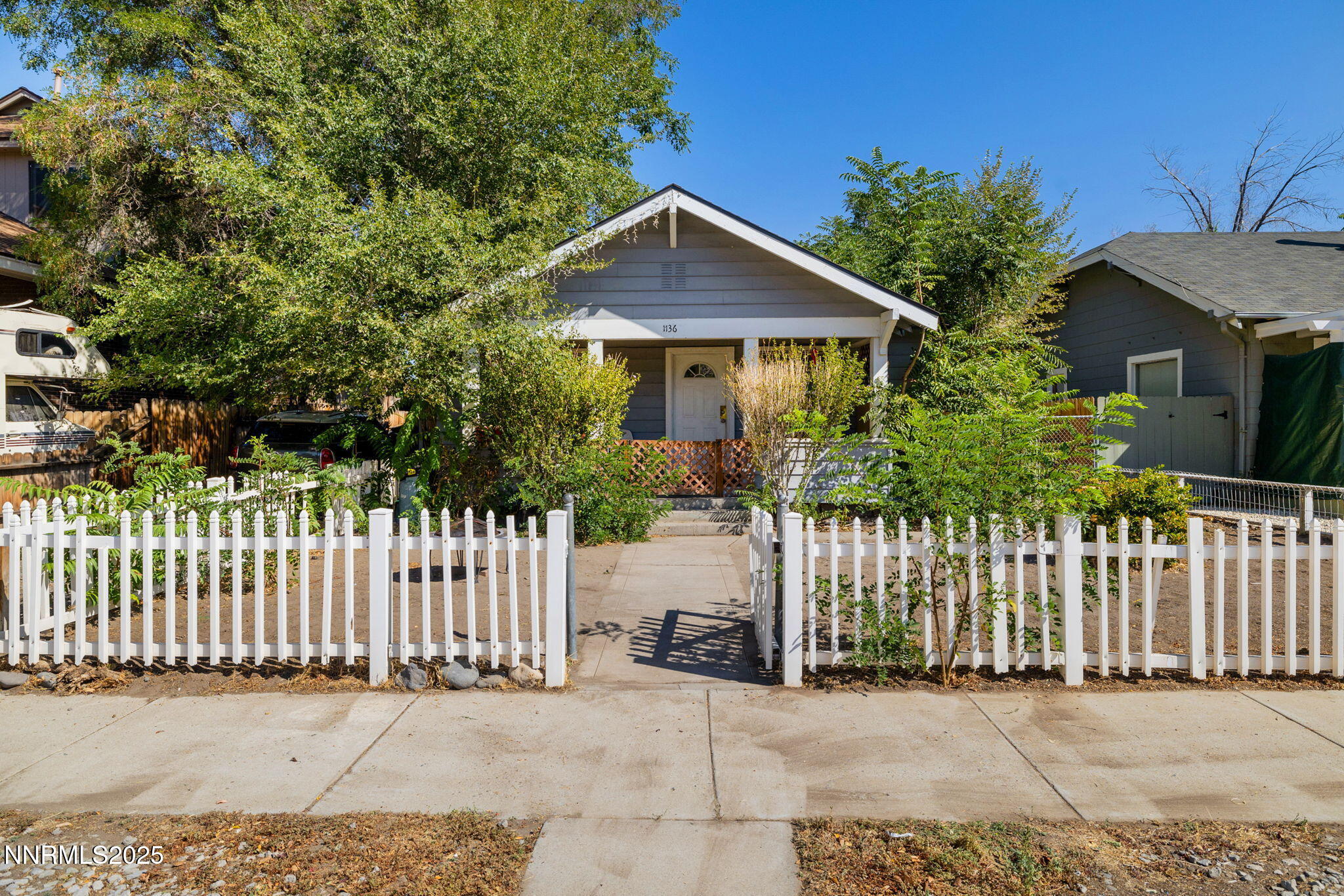 1136 E Street