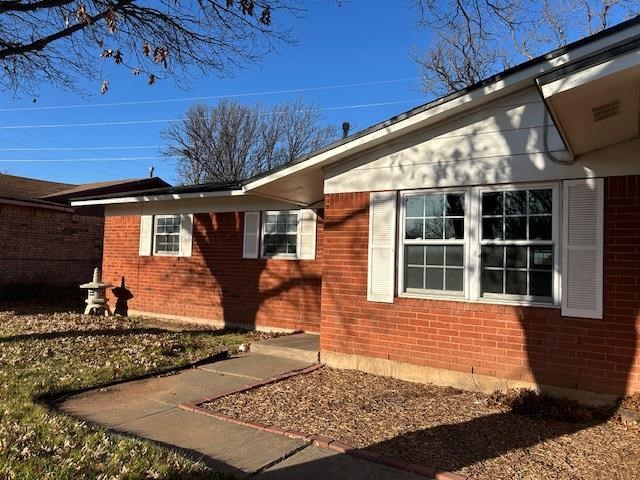 3028 NE Pioneer Park