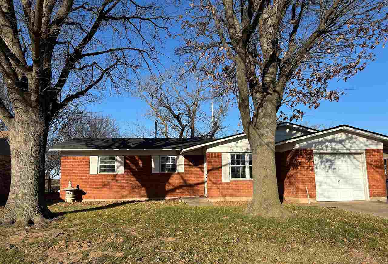 3028 NE Pioneer Park