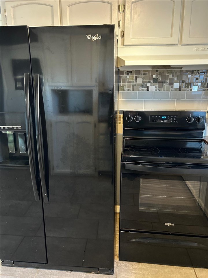 3028 NE Pioneer Park