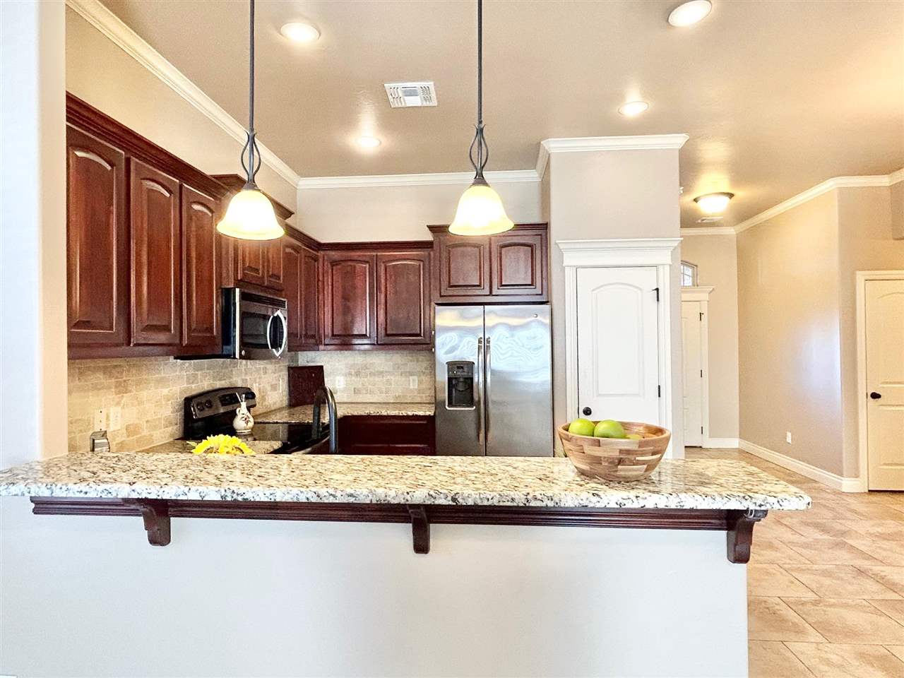 901 SW 79th