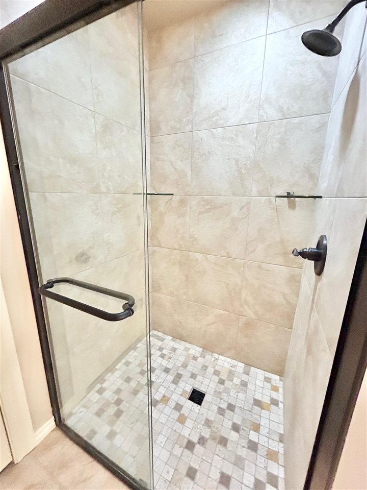 901 SW 79th