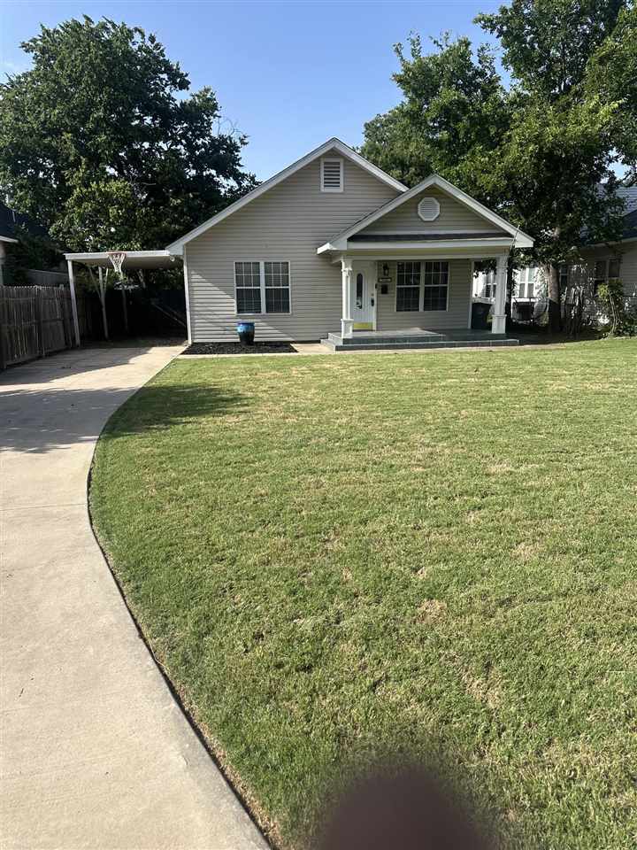 714 NW Euclid
