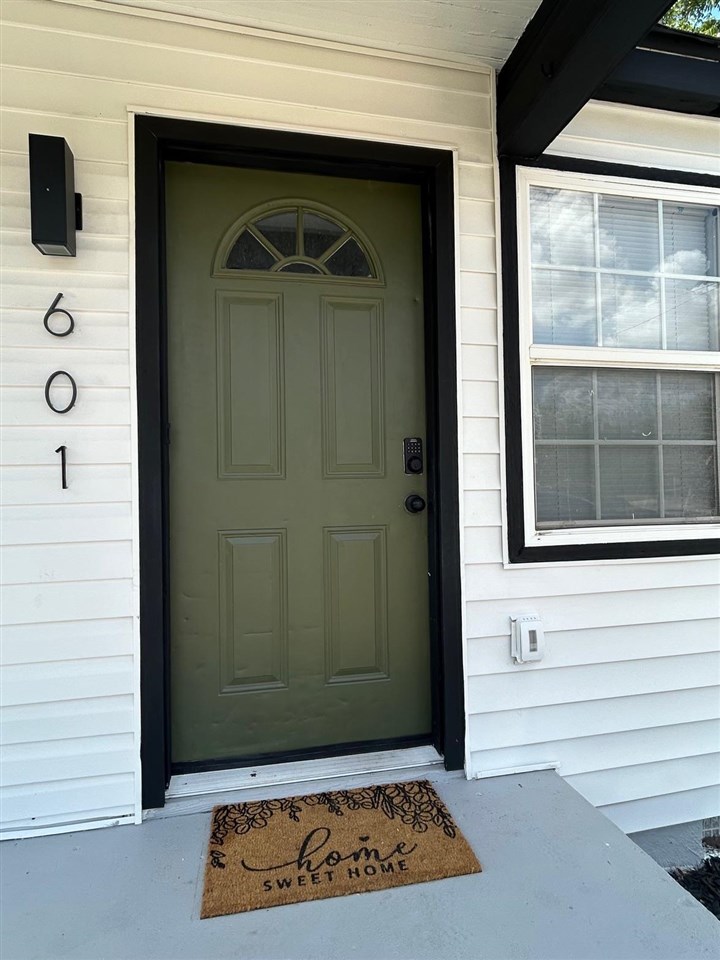 601 SW 24th Pl.