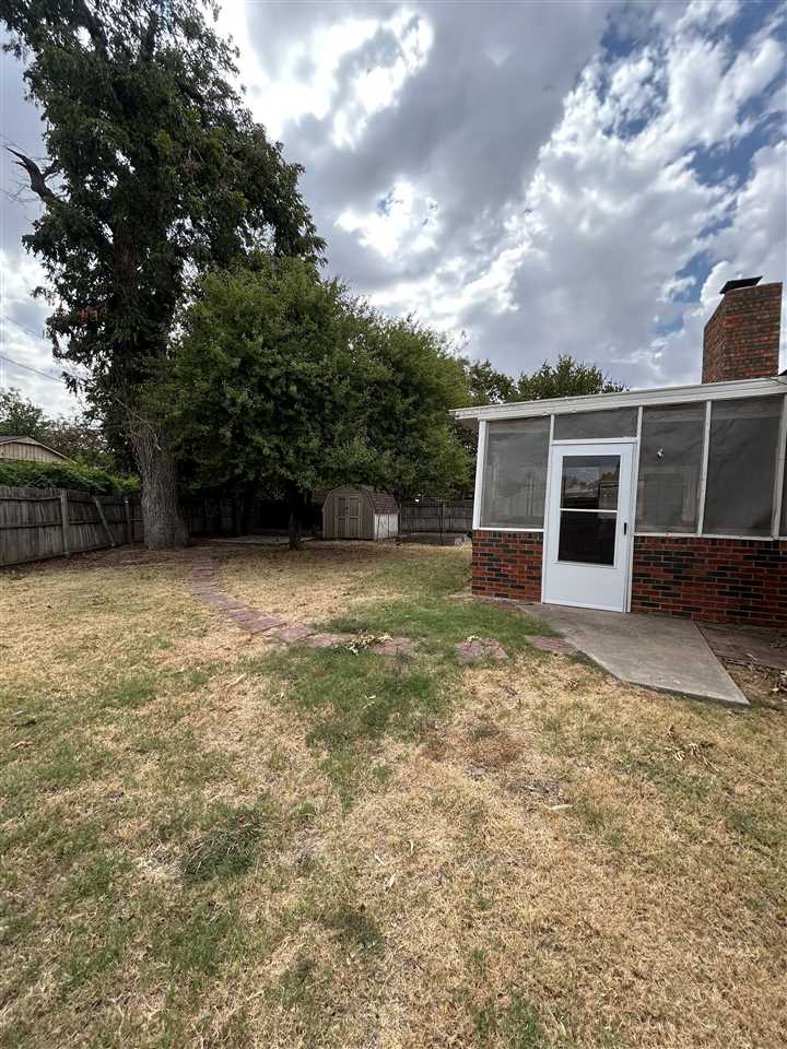 505 NW 40th