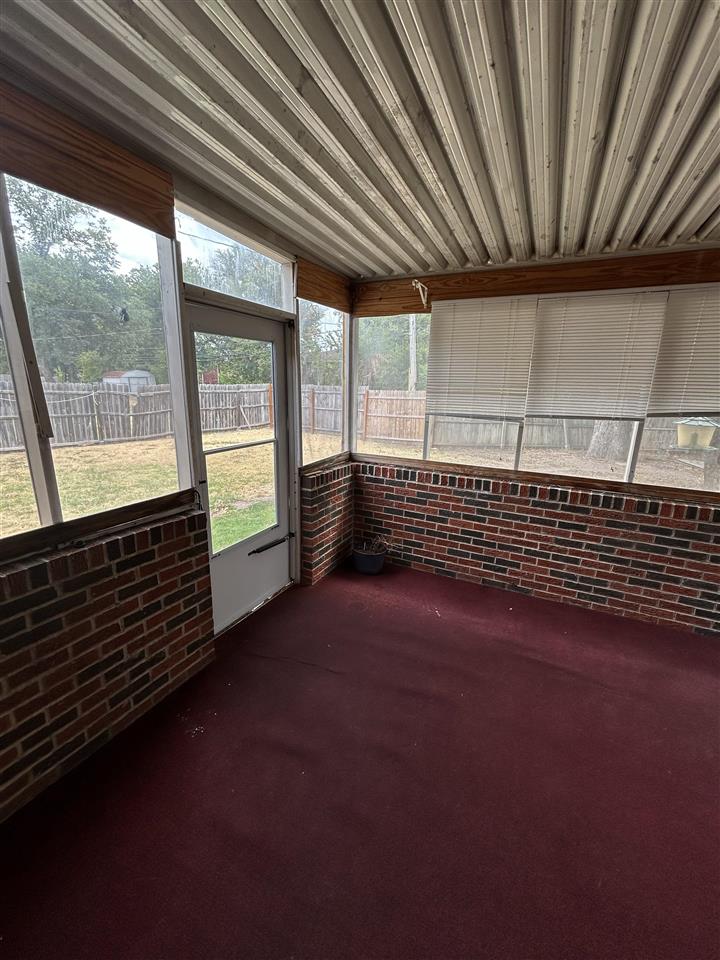 505 NW 40th