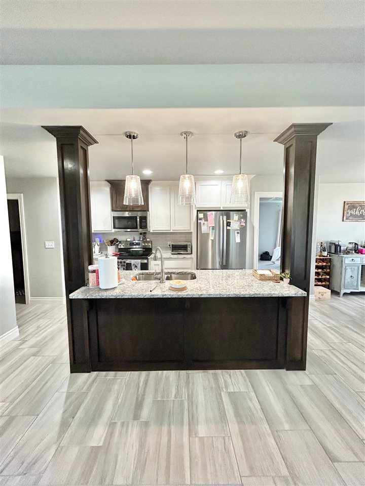 12366 NE Stone Ridge Ln.