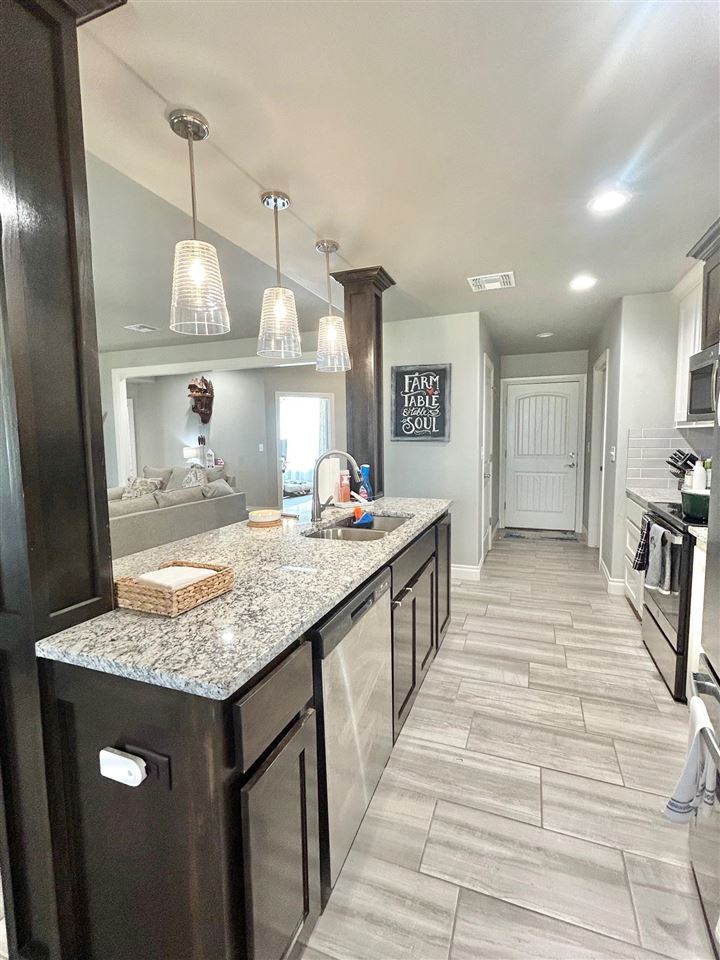 12366 NE Stone Ridge Ln.
