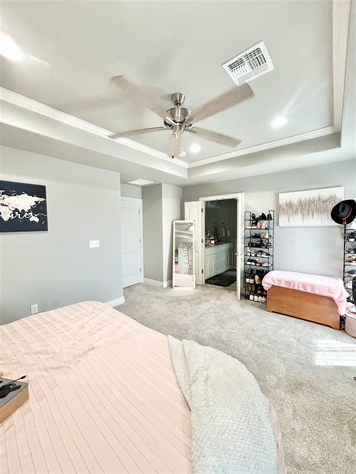 12366 NE Stone Ridge Ln.