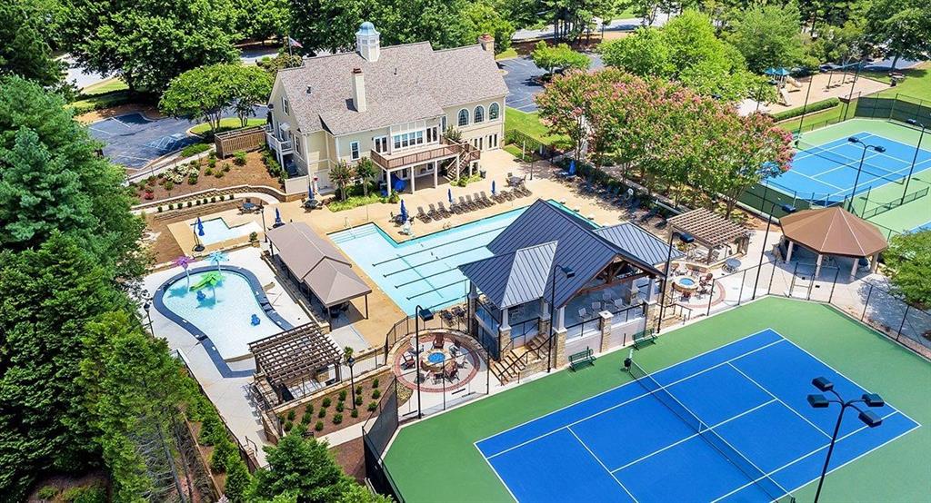 9170 Nesbit Lakes Drive