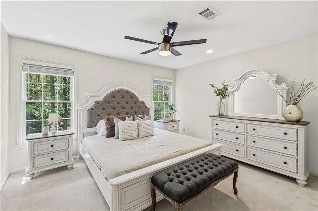 9170 Nesbit Lakes Drive