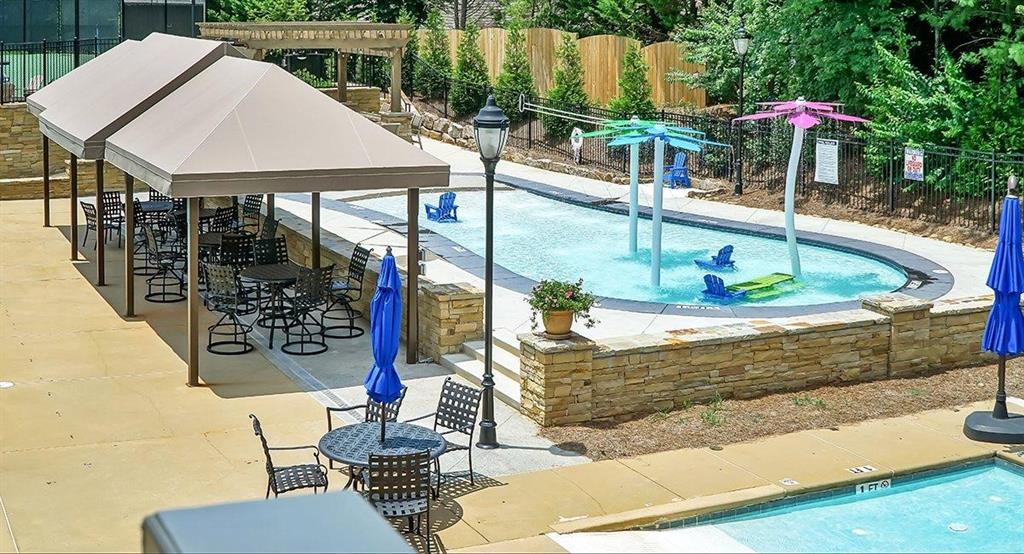 9170 Nesbit Lakes Drive