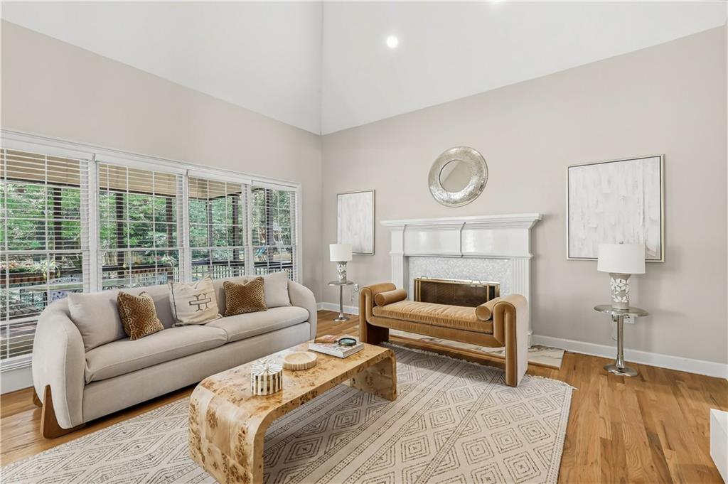 9170 Nesbit Lakes Drive