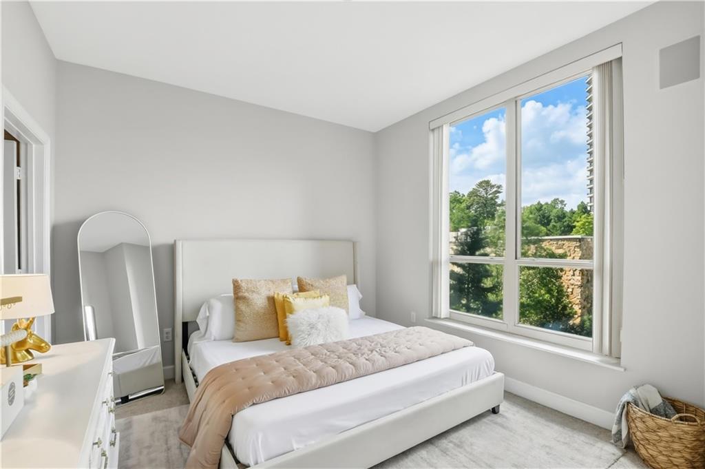 2626 Peachtree Road NW Unit 606