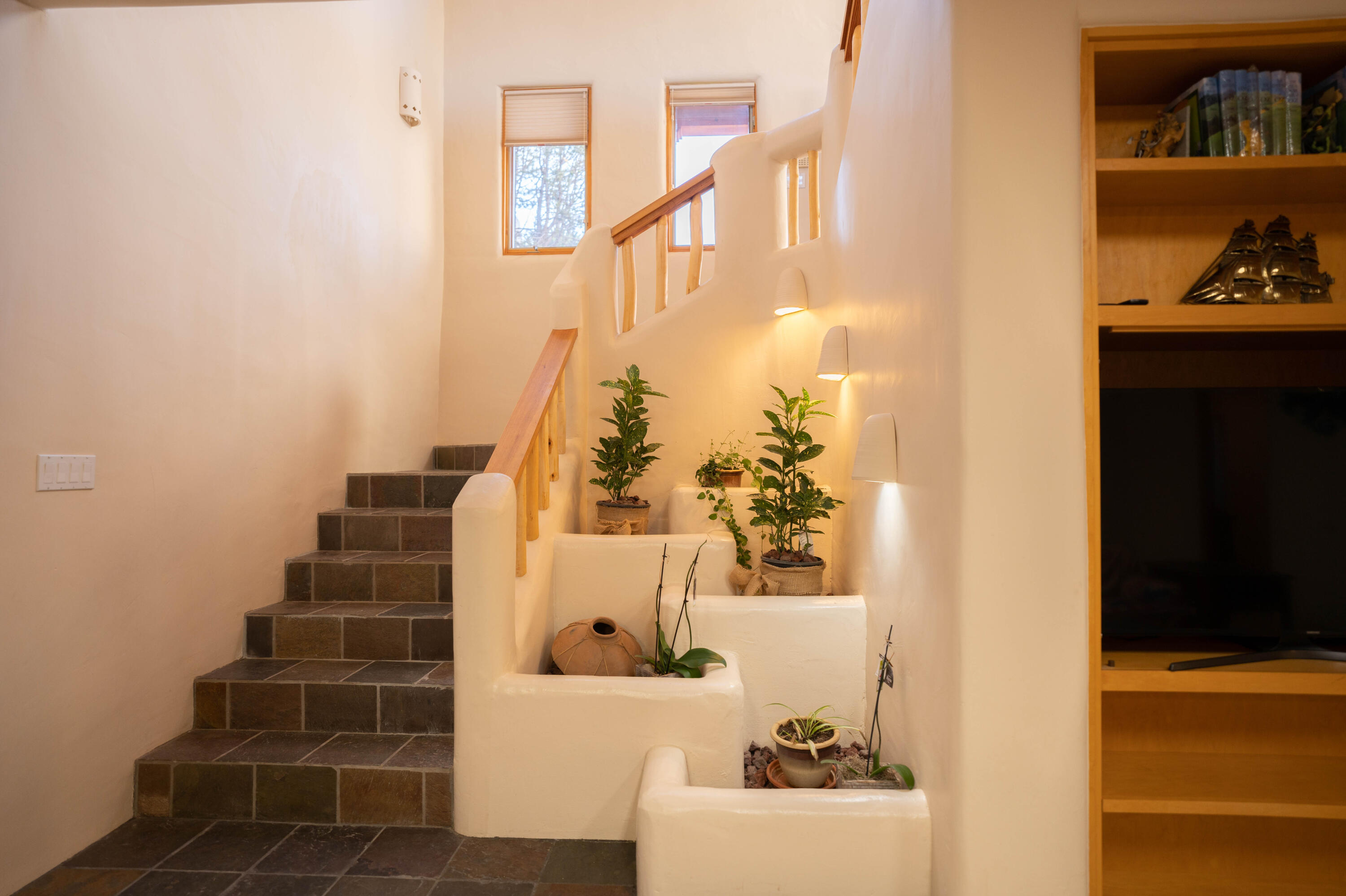 74 TIERRA MADRE Road