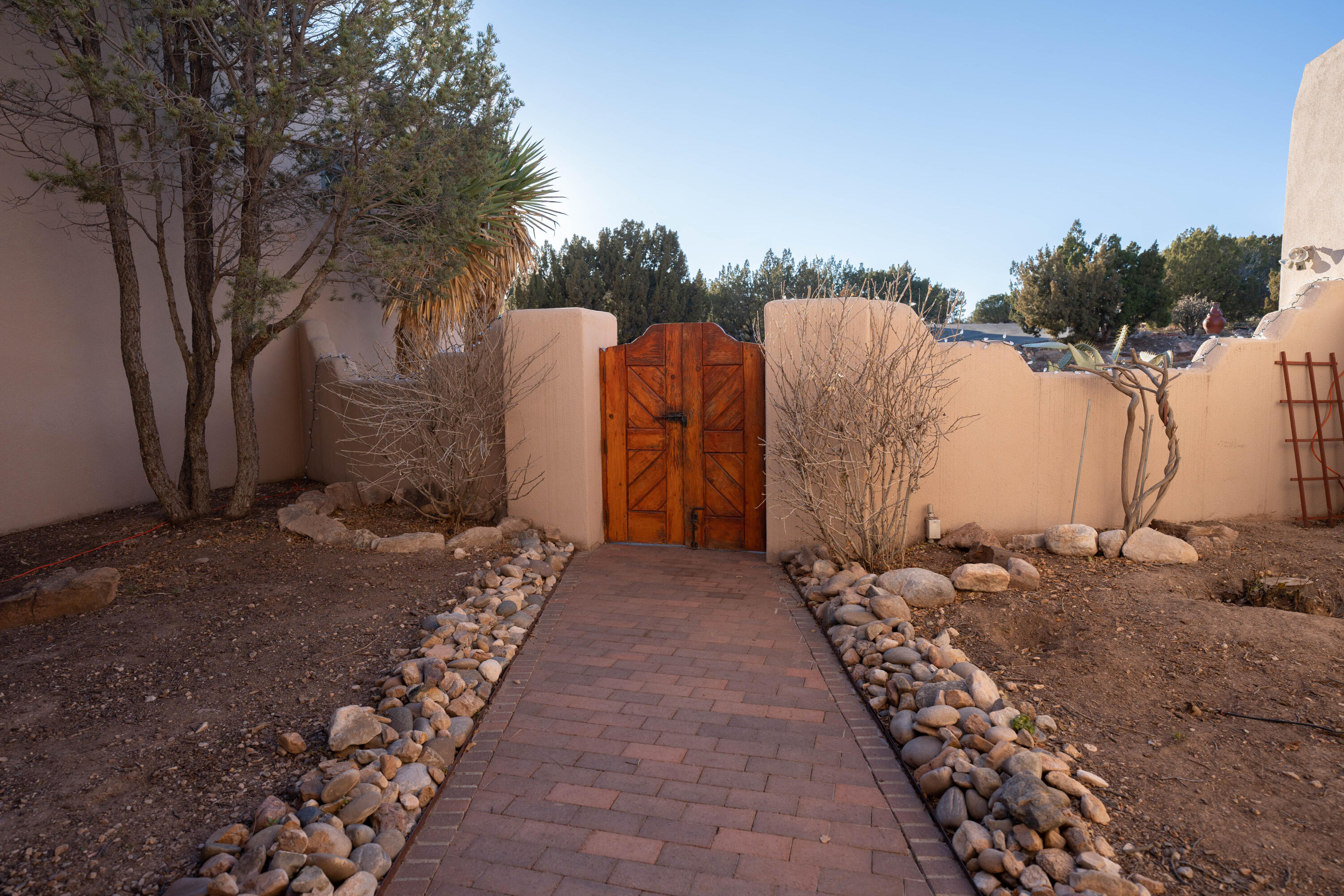 74 TIERRA MADRE Road