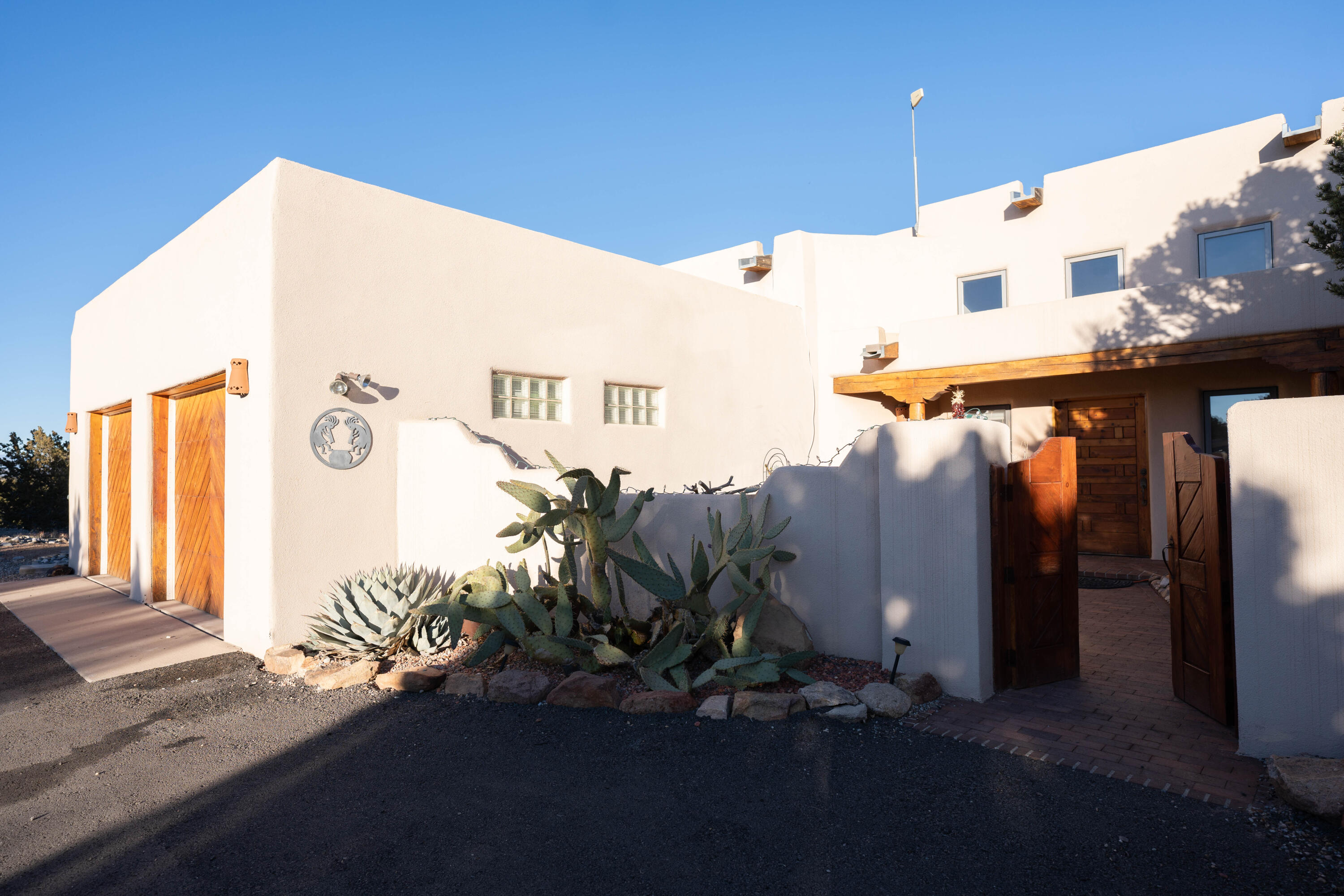 74 TIERRA MADRE Road