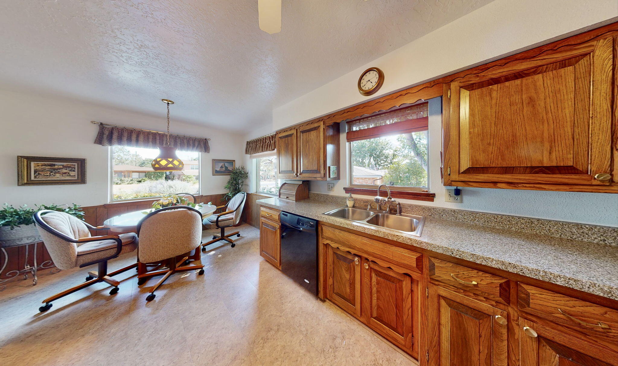 1701 Bellehaven Court NE