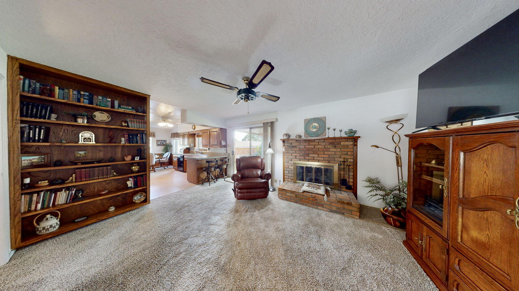 1701 Bellehaven Court NE